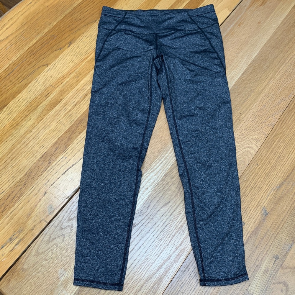 GapFit Womens Medium Regular Gray Heathered Cropped Performance Leggings RN54023